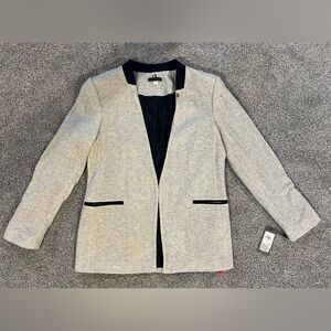 NWT Tommy Hilfiger Light Gray Blazer Suit Jacket with Navy Trim Size 10